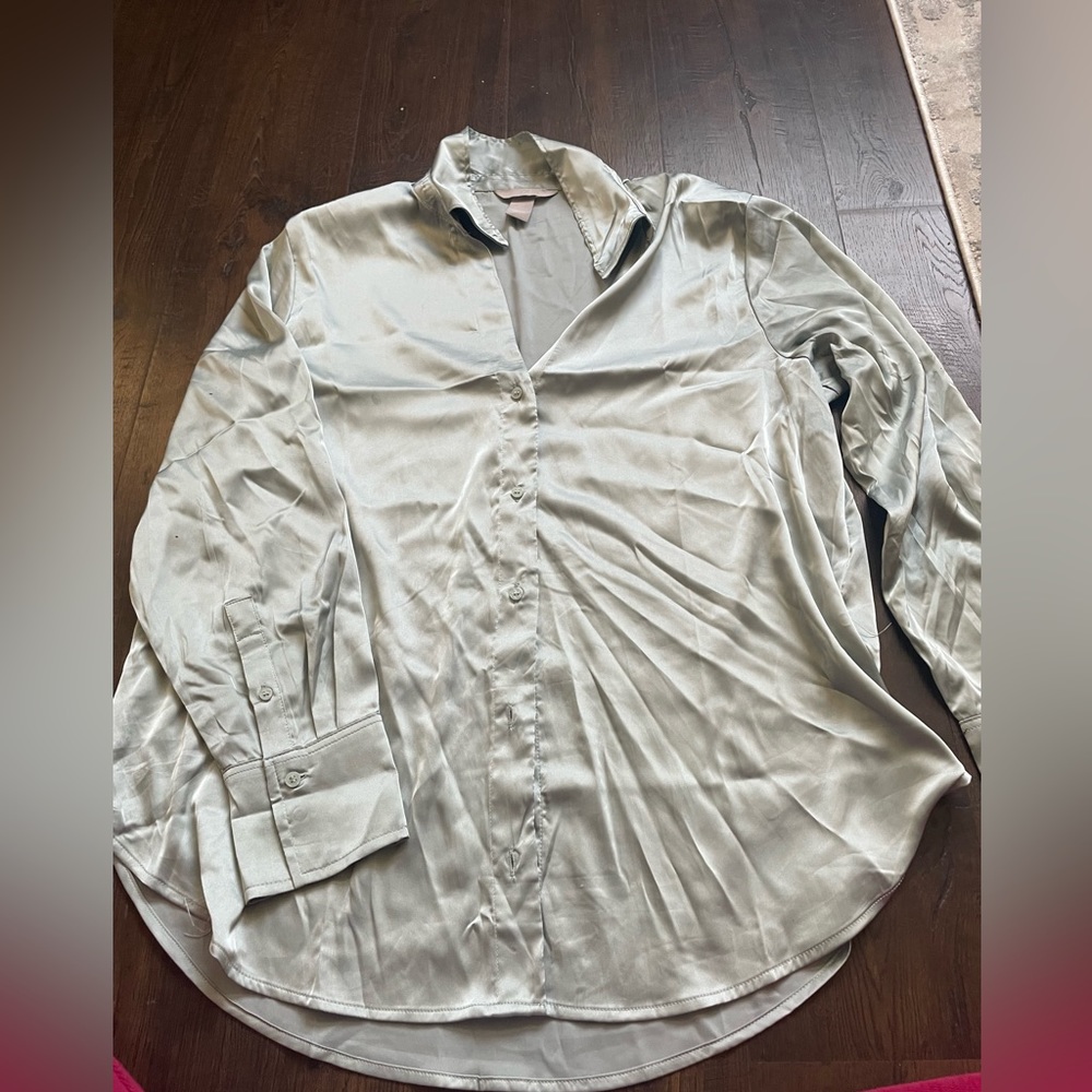 Silky button up
